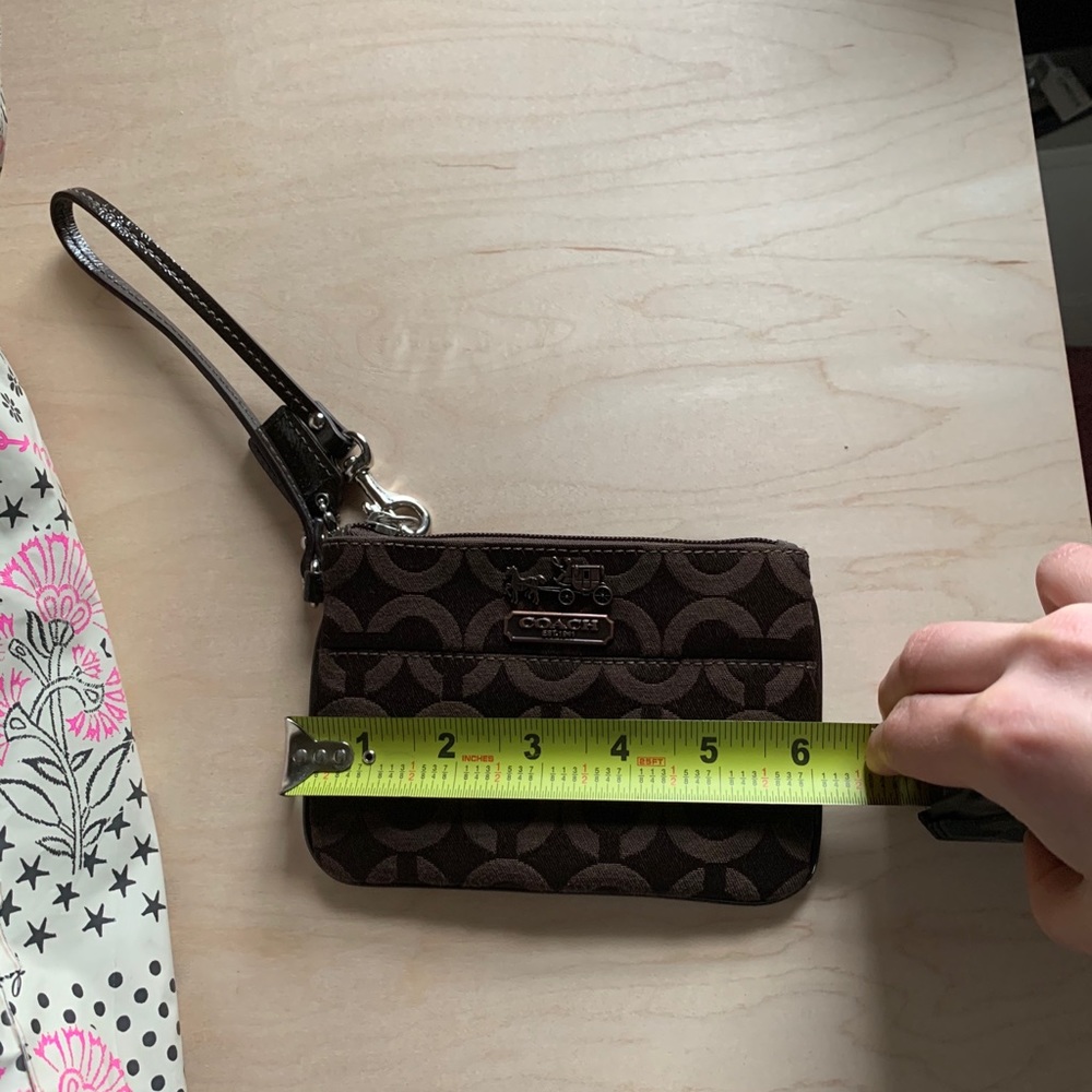 Coach Wristlet - Picture 4 of 6